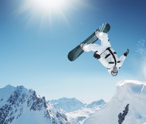 开云体育下载-黄鸭组合领衔破局，日本队力克印尼队展团队韧性