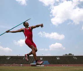开云体育官网-孤星耀塞纳，楚阿梅尼用一场唯一性的表演，定义了德国与巴黎的终极分野