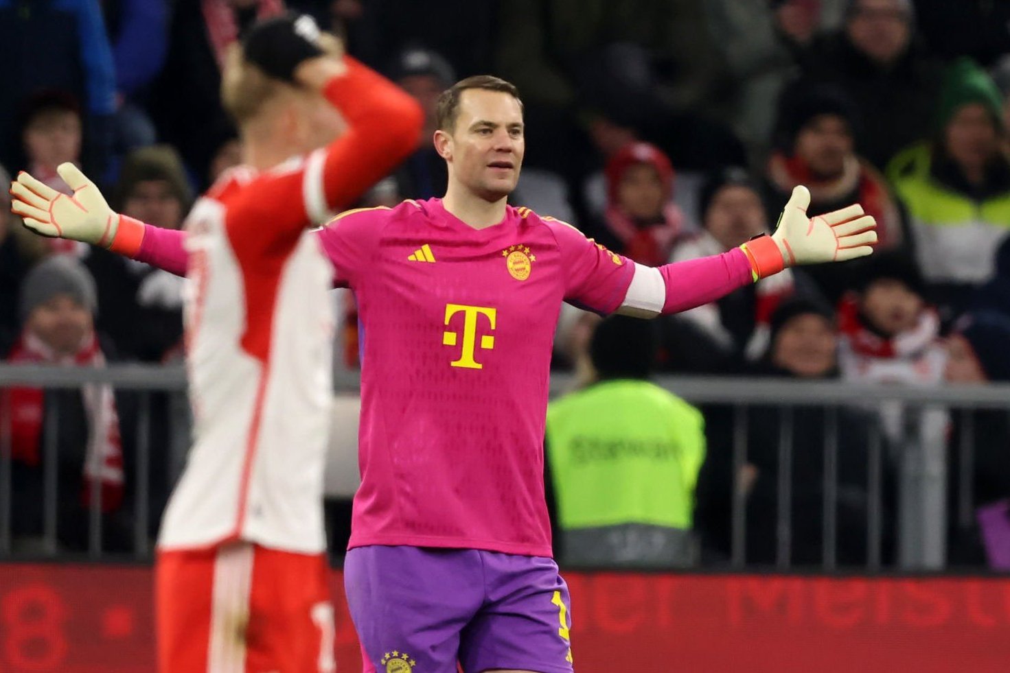 伯恩茅斯主场绝杀沃尔夫汉，重返胜利之路