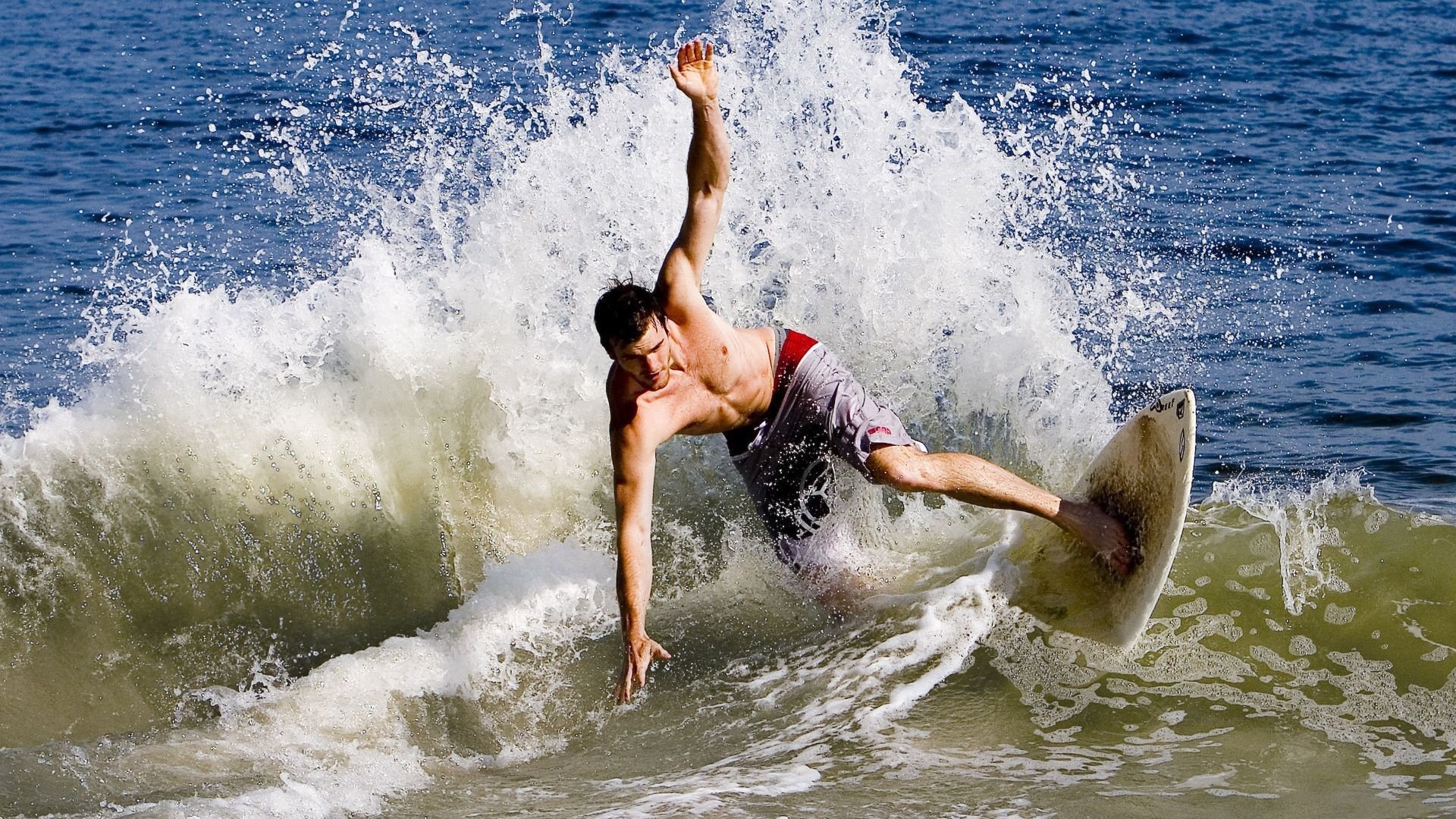 西甲国家德比之夜,文班亚马存在感拉满