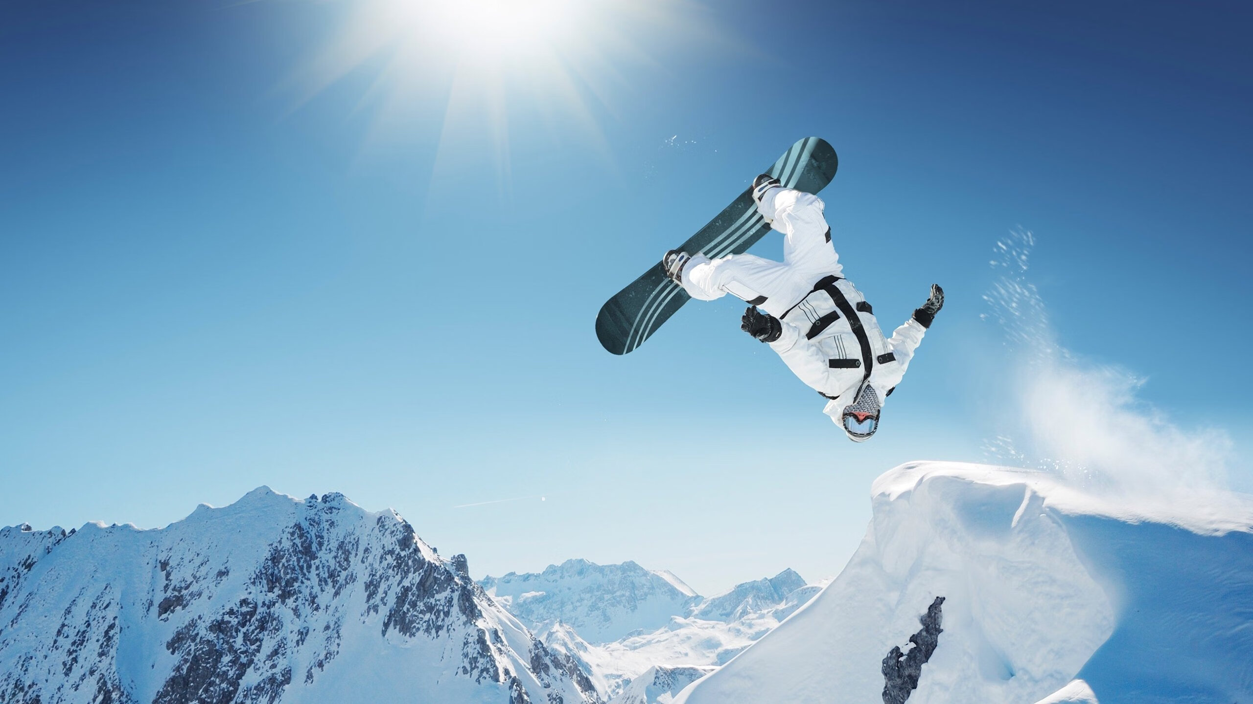 锁链与王冠，詹姆斯如何用防守定义季后赛之夜