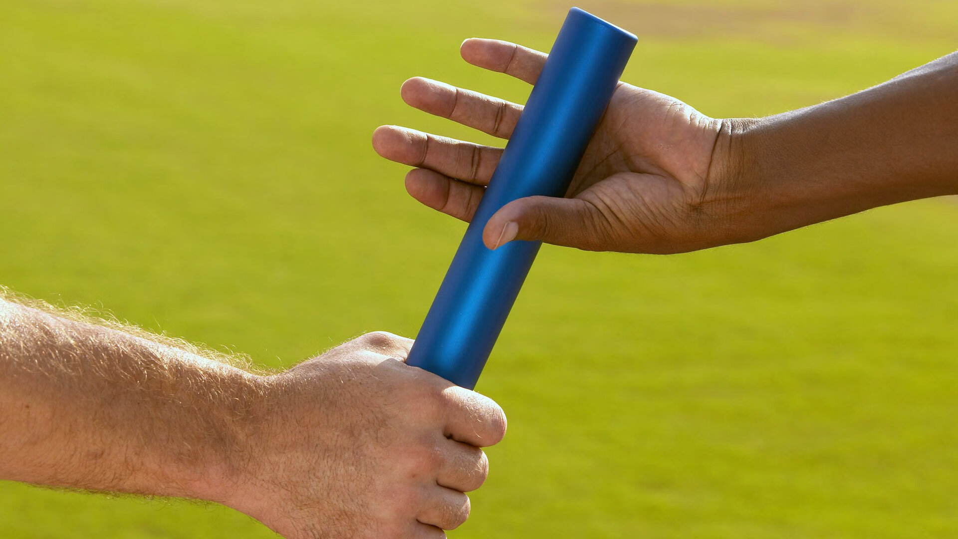 当战场与赛道交织，乌克兰的足球狂飙与戈麦斯的F1新赛季统治